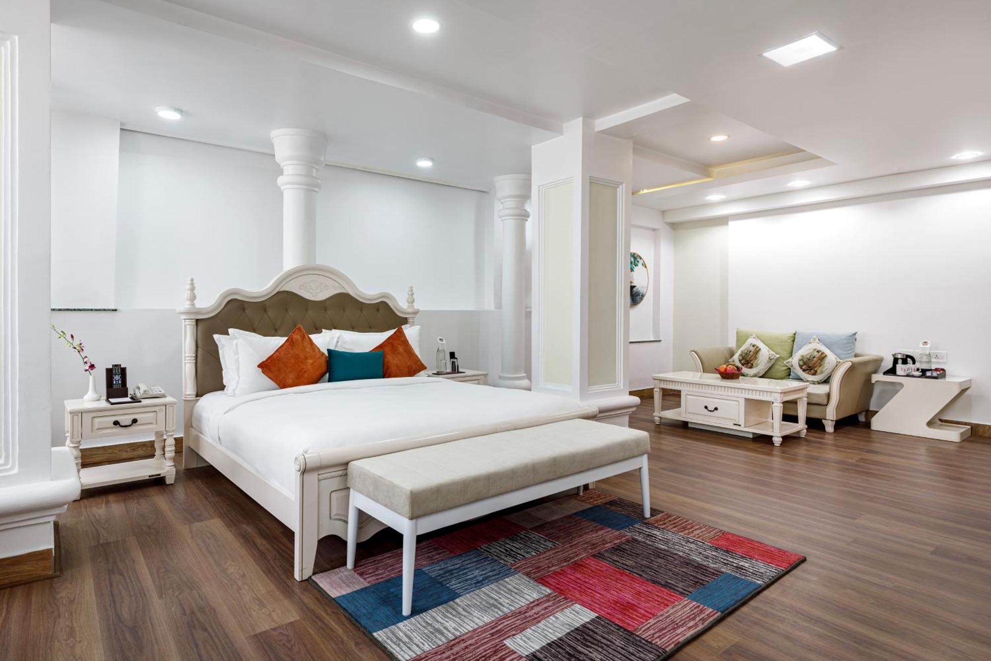 Hotel Sabrina, Kathmandu Катманду Экстерьер фото
