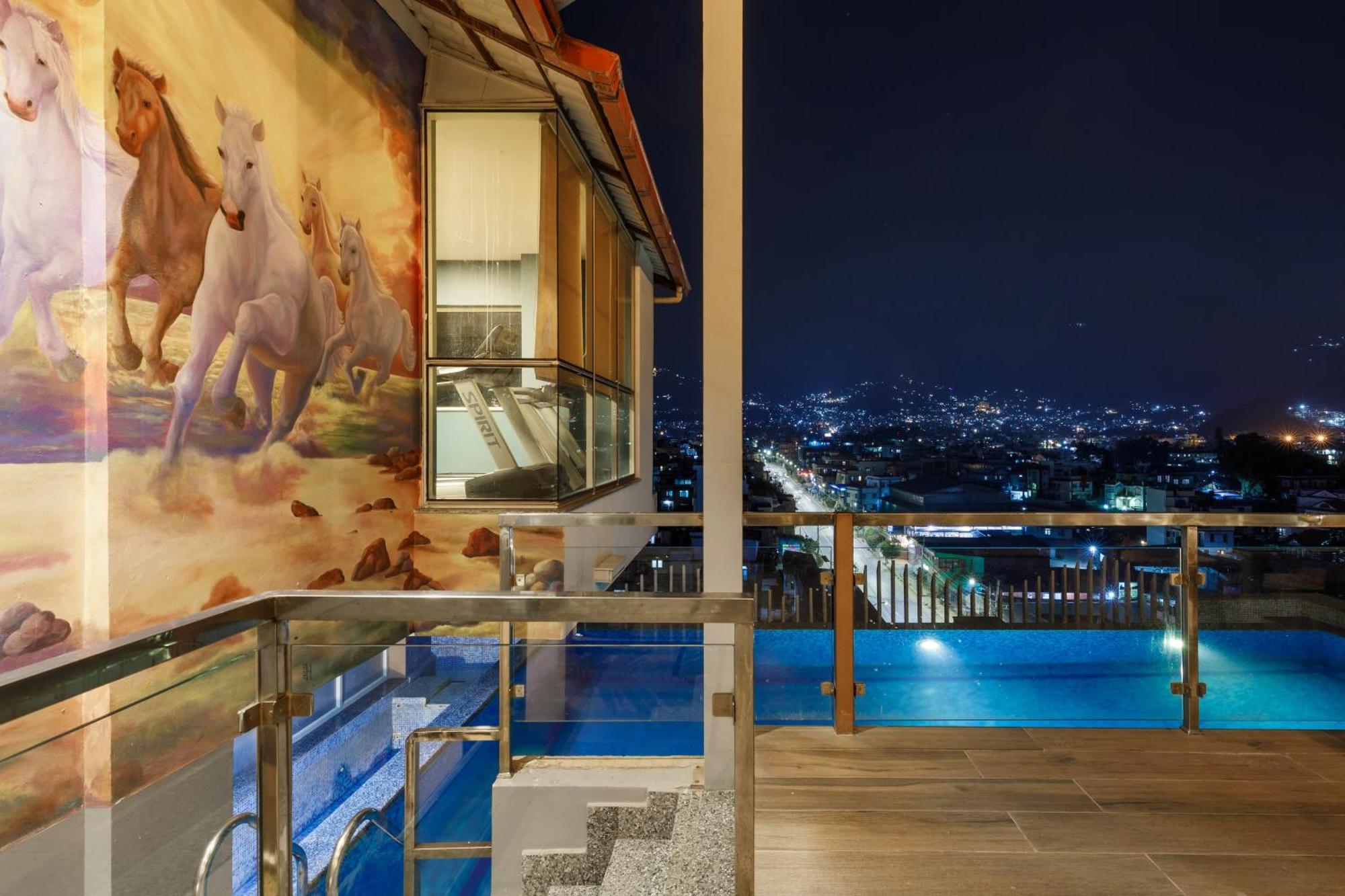 Hotel Sabrina, Kathmandu Катманду Экстерьер фото