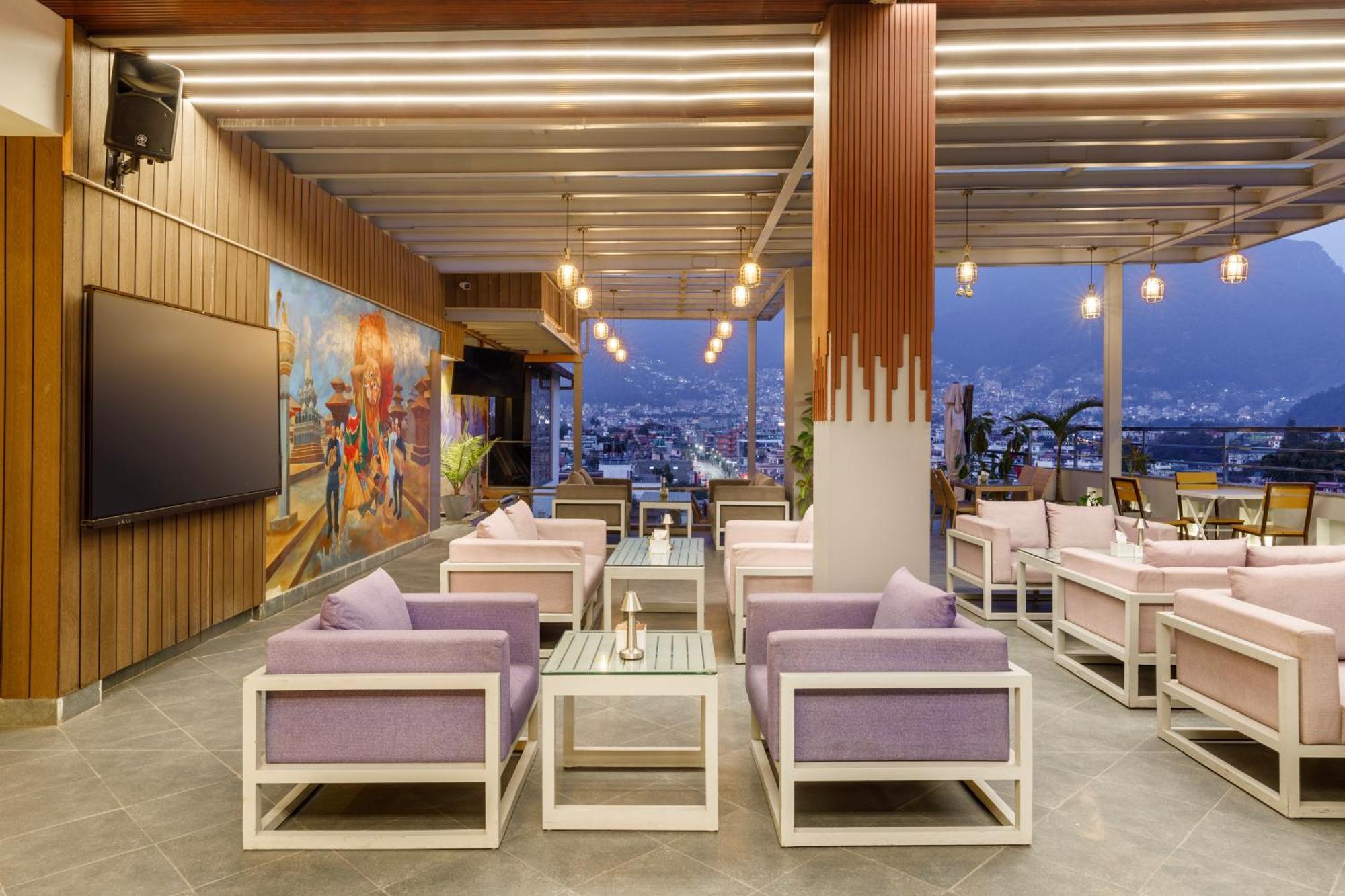 Hotel Sabrina, Kathmandu Катманду Экстерьер фото