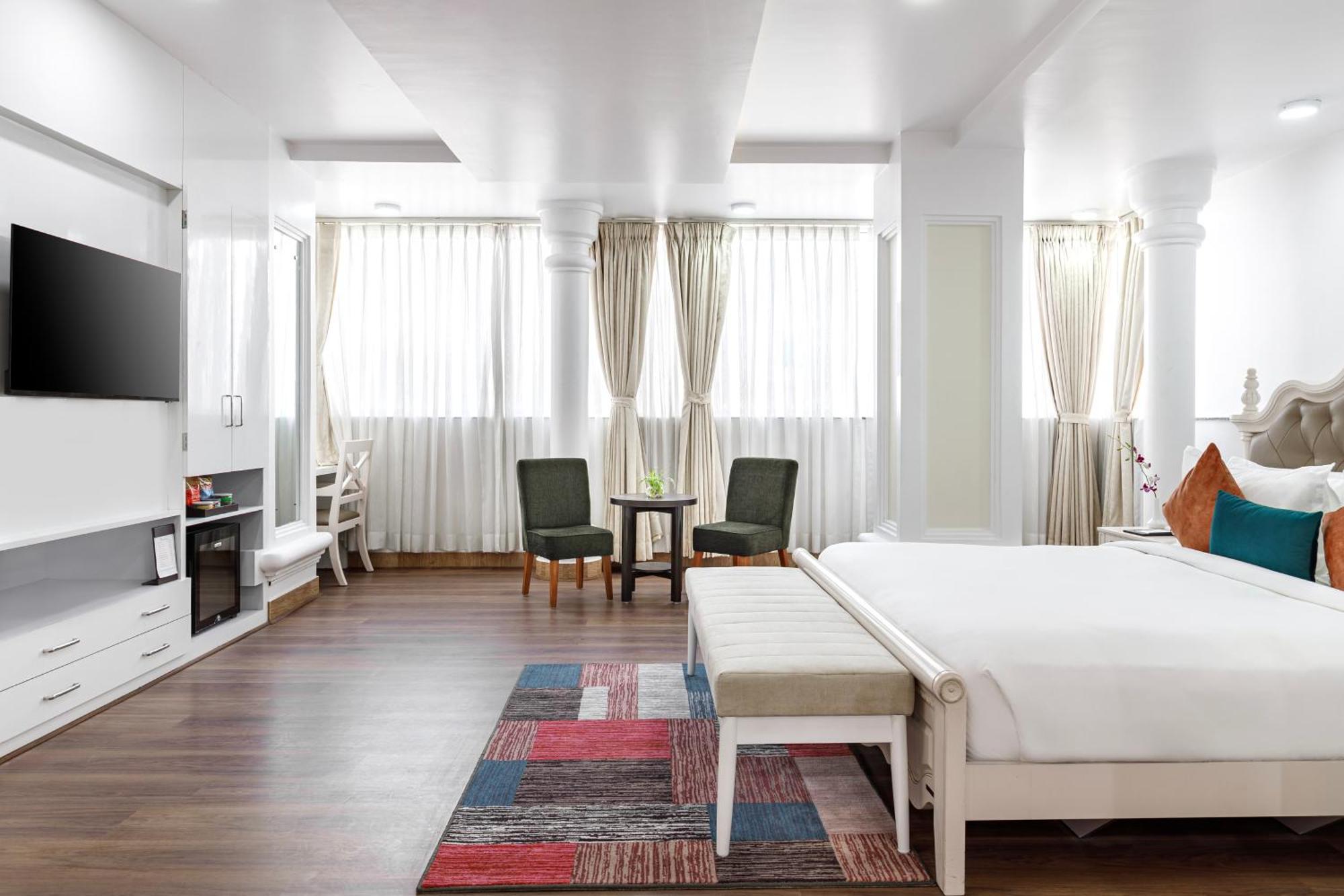 Hotel Sabrina, Kathmandu Катманду Экстерьер фото