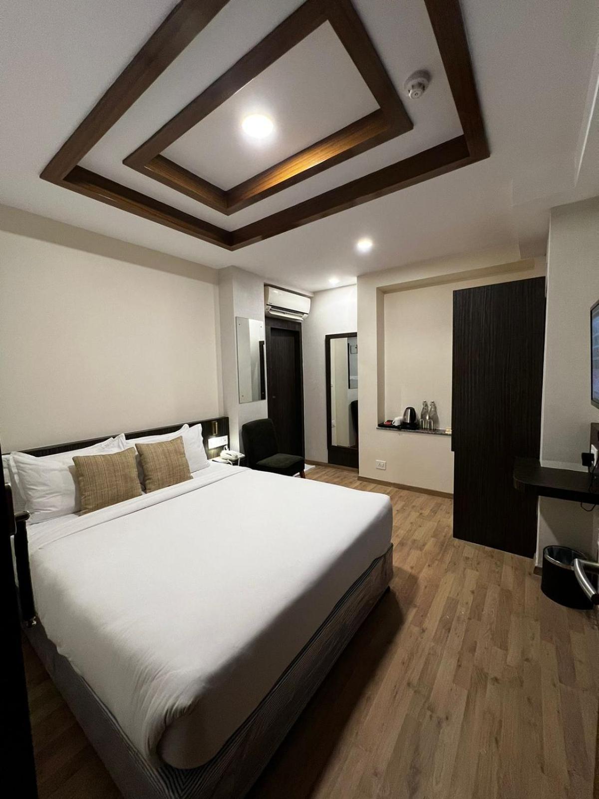 Hotel Sabrina, Kathmandu Катманду Экстерьер фото