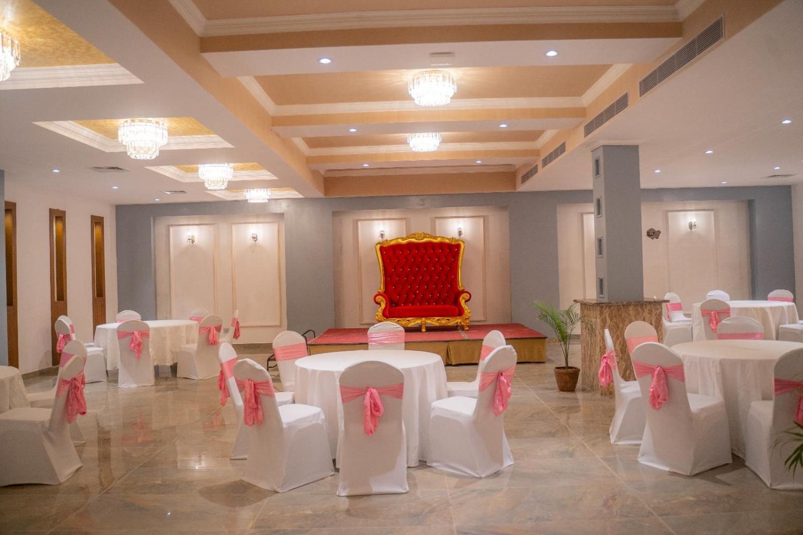 Hotel Sabrina, Kathmandu Катманду Экстерьер фото