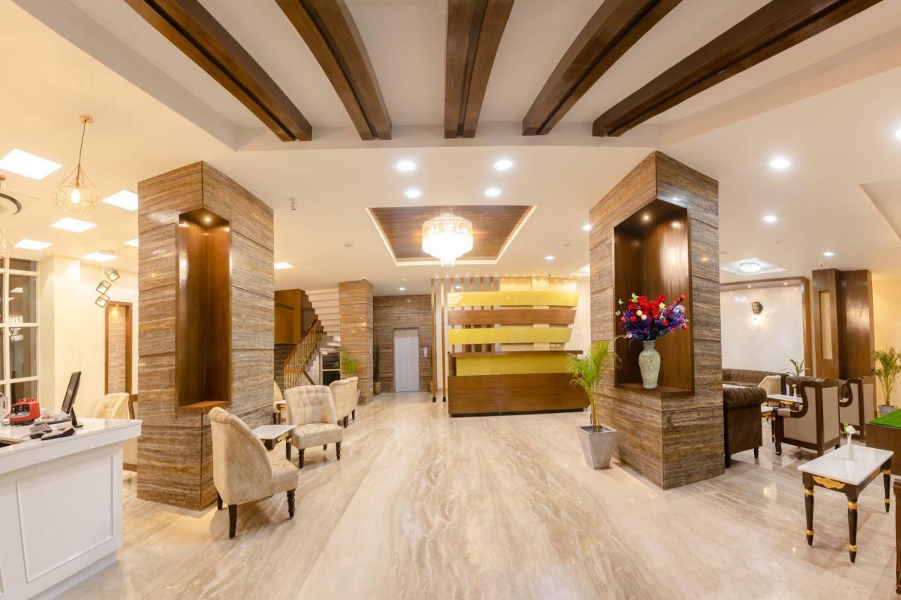 Hotel Sabrina, Kathmandu Катманду Экстерьер фото